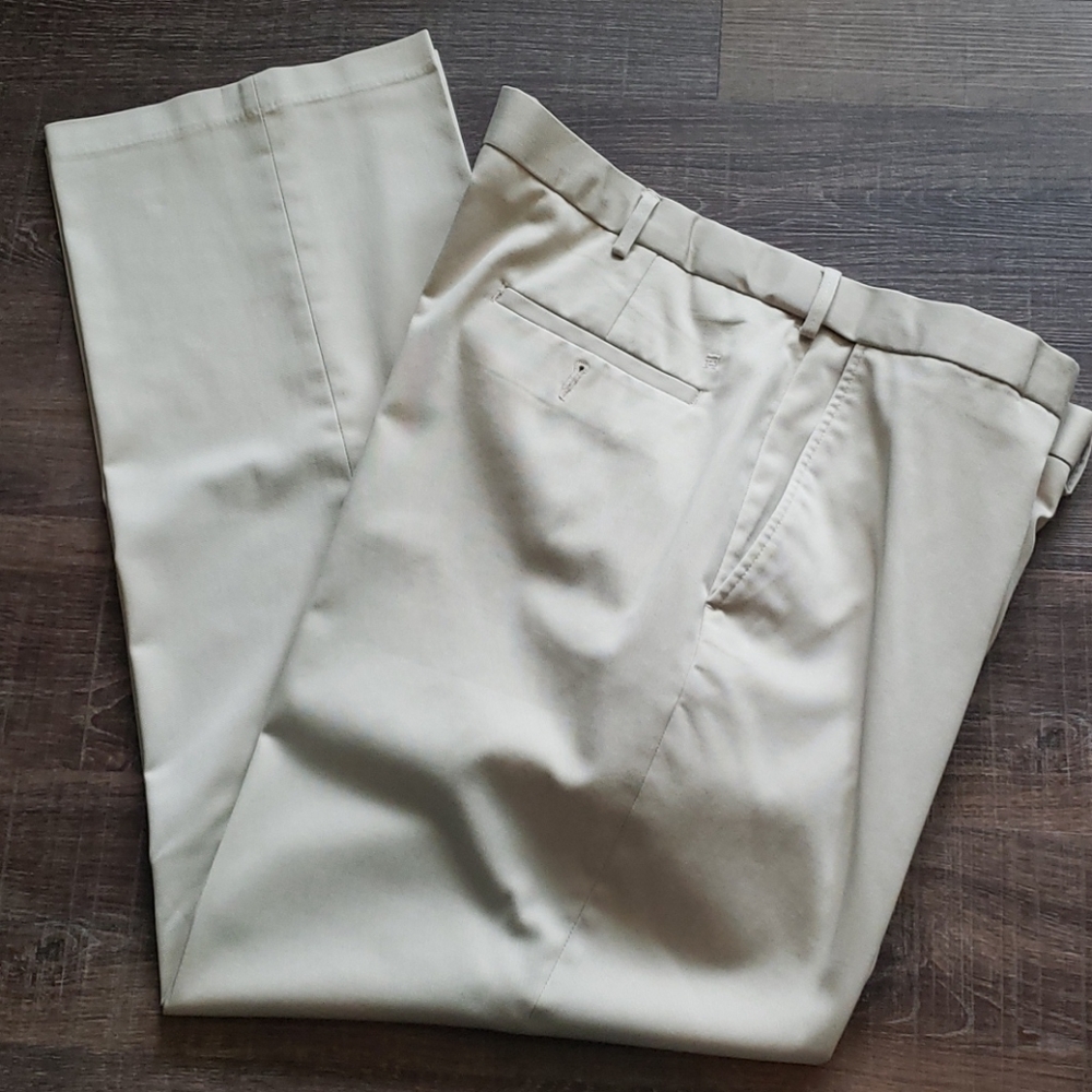 Haggars Tan Dress Pants 40x32